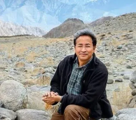 Zeenat Aman backs Sonam Wangchuk on Day 17 of hunger strike