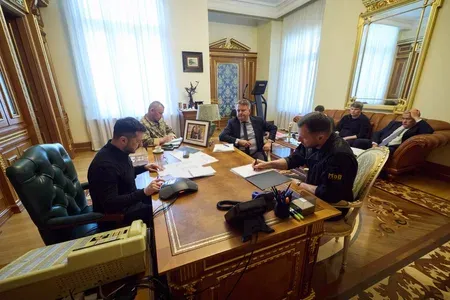 Zelensky: France to speed up air defence deliveries, missiles to Ukraine