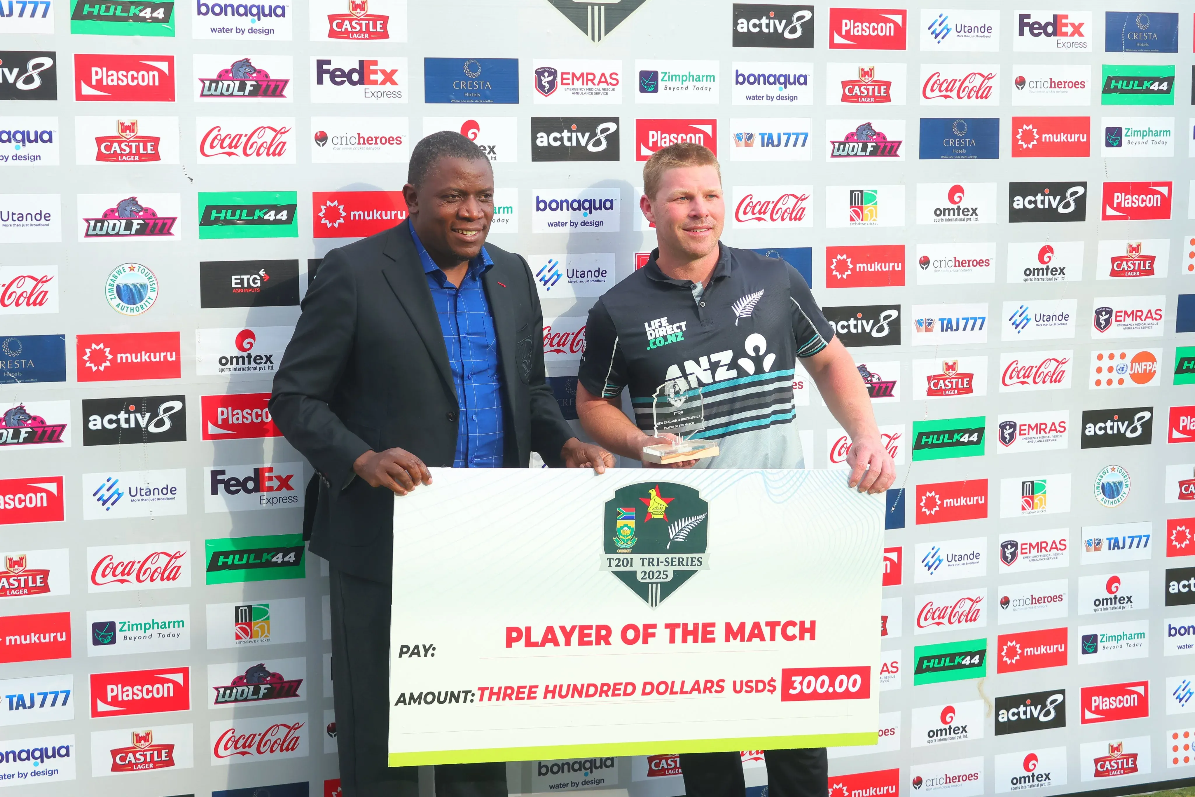 How Did New Zealand's Bowlers and Seifert Lead to a 7-Wicket Victory Over South Africa?