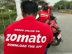 Did Zomato's parent Eternal really achieve a 73% rise in Q3 net profit as CEO steps down?