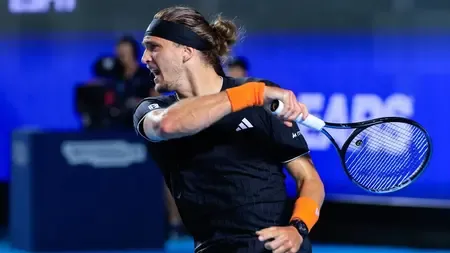 Zverev Progresses in Acapulco While Ruud Exits